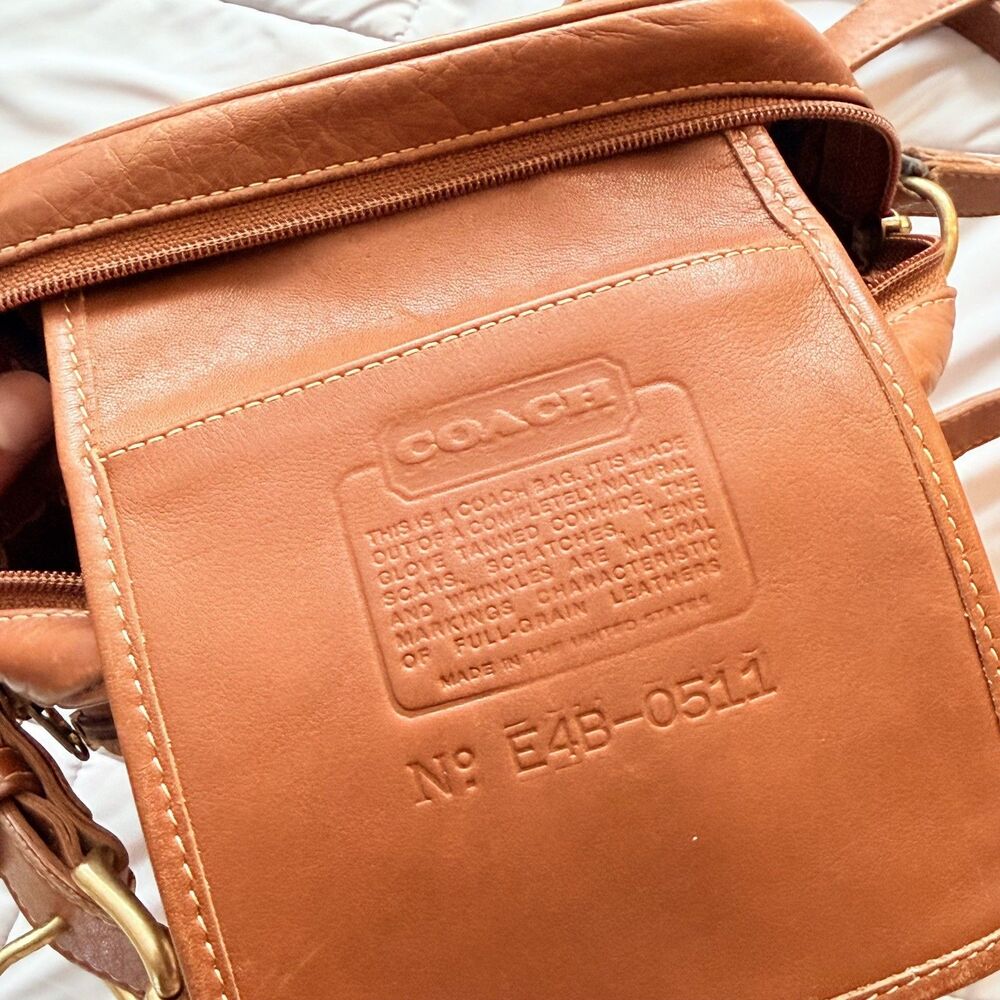 Coach International Travel Bag 0511 | British tan crossbody vintage bag - Picture 4 of 8